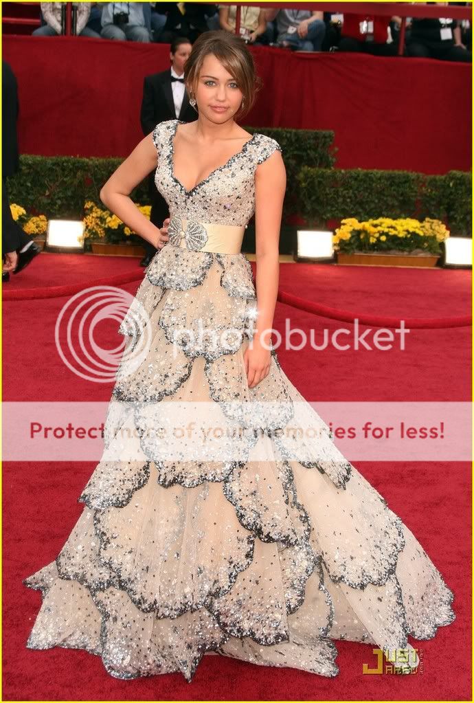 miley-cyrus-2009-oscars-09.jpg image by bestxprincess